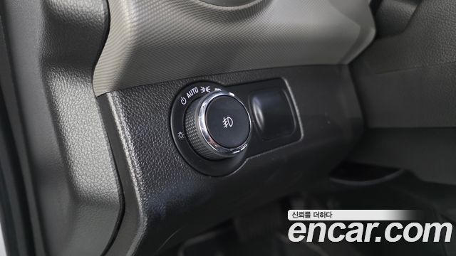 Chevrolet Aveo Sedan 1.4 Turbo LT 2017 — фото 14