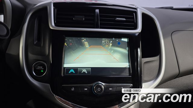 Chevrolet Aveo Sedan 1.4 Turbo LT 2017 — фото 16