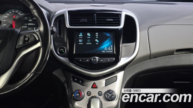 Chevrolet Aveo Sedan 1.4 Turbo LT 2017 — фото 19