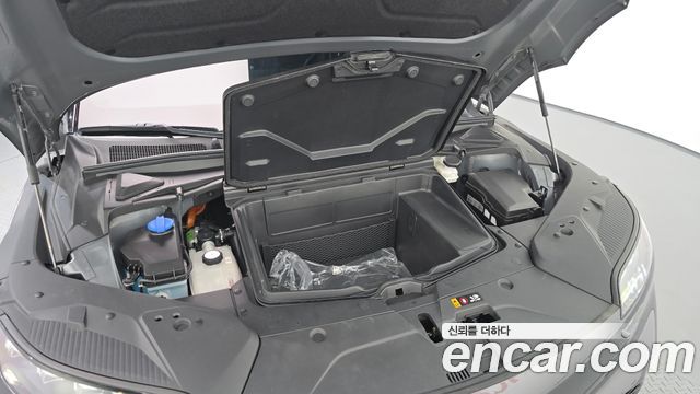Genesis GV60 Standard 2022 — фото 6