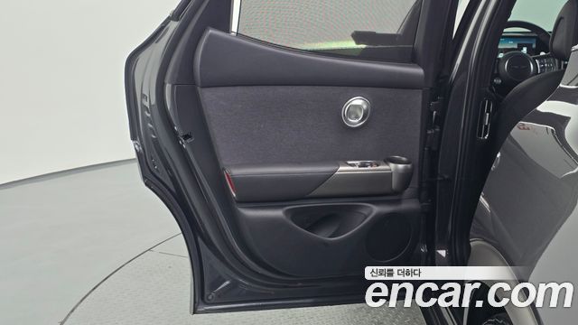 Genesis GV60 Standard 2022 — фото 25