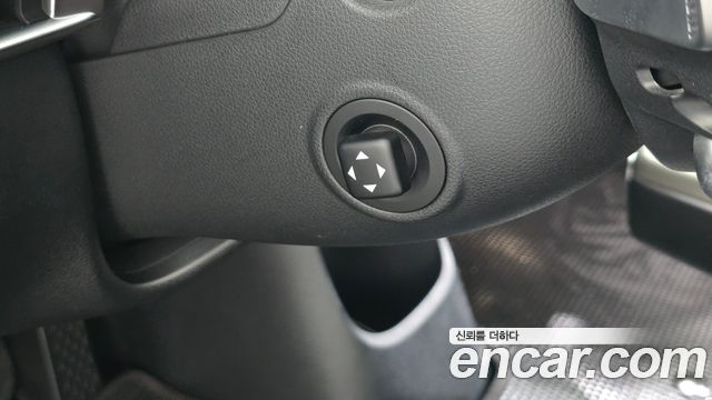 Genesis GV60 Standard 2022 — фото 34
