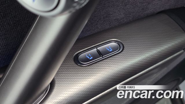 Genesis GV60 Standard 2022 — фото 36