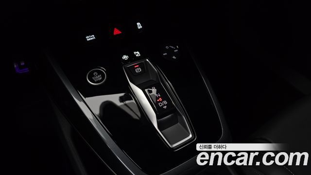 Audi Q4 e-tron (F4) 45 Premium Sportback 2026 — фото 9