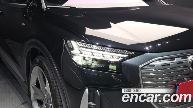 Audi Q4 e-tron (F4) 45 Premium Sportback 2026 — фото 22