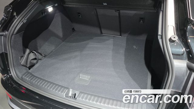 Audi Q4 e-tron (F4) 45 Premium Sportback 2026 — фото 31