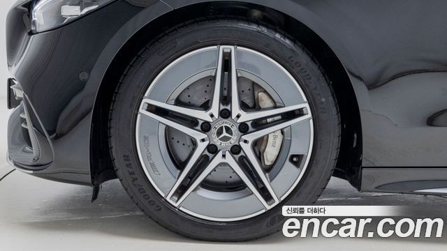 Mercedes-Benz C-Class (W206) C200 AMG Line 2025 — фото 5