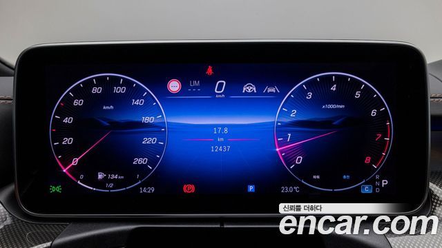 Mercedes-Benz C-Class (W206) C200 AMG Line 2025 — фото 8
