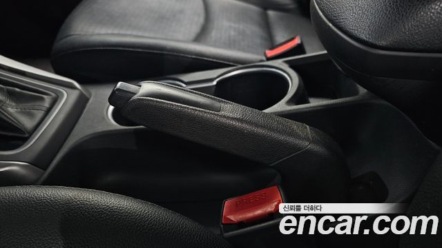 Hyundai Avante 1.6 GDi Smart Standard 2014 — фото 20