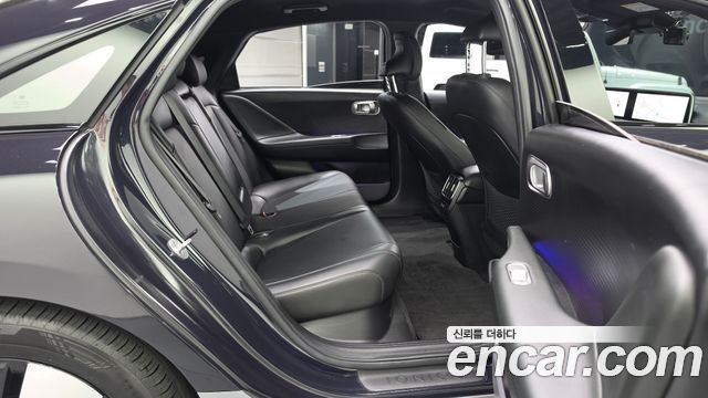 Hyundai Ioniq 6 Long Range Exclusive + 2023 — фото 12