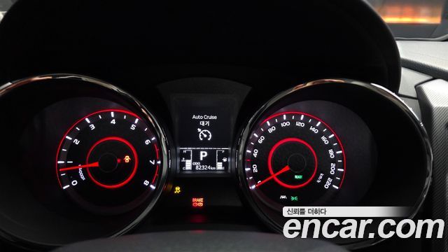 KG Mobility (SsangYong) Tivoli LX 2WD 2017 — фото 8