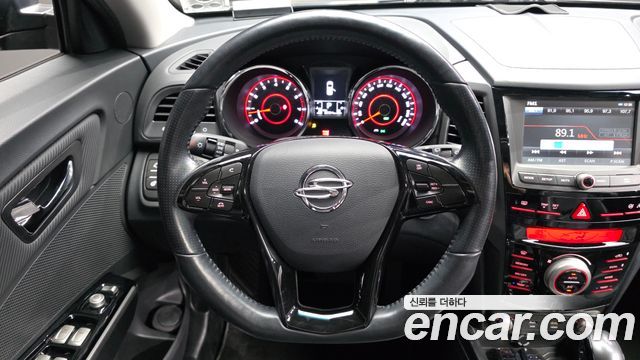 KG Mobility (SsangYong) Tivoli LX 2WD 2017 — фото 13