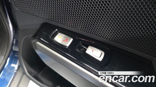 KG Mobility (SsangYong) Tivoli LX 2WD 2017 — фото 18