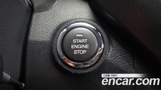 KG Mobility (SsangYong) Tivoli LX 2WD 2017 — фото 19