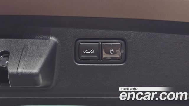 Genesis GV60 Standard 2022 — фото 19