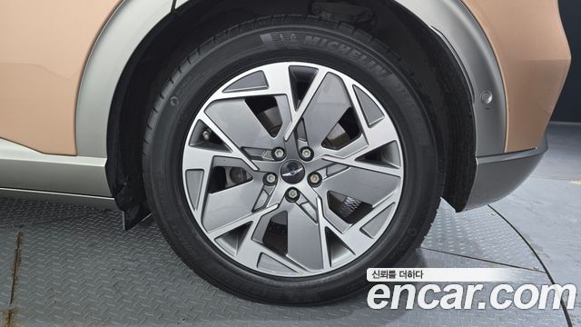Genesis GV60 Standard 2022 — фото 21