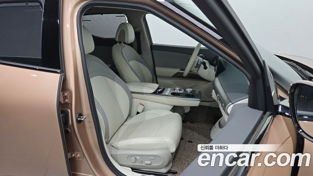 Genesis GV60 Standard 2022 — фото 26