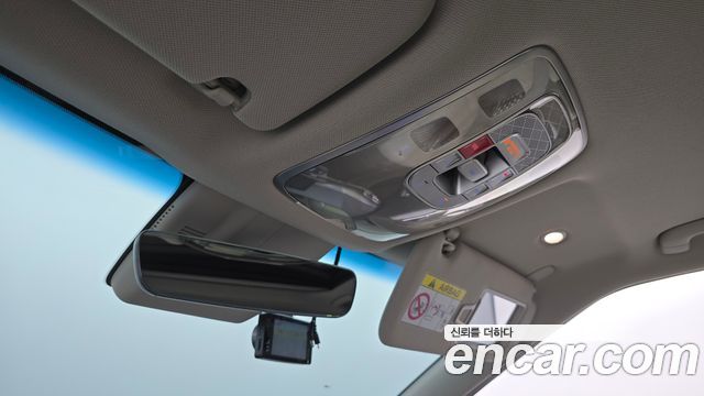 Genesis GV60 Standard 2022 — фото 27