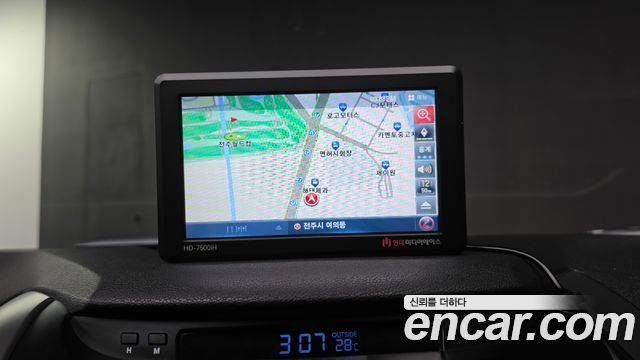 Hyundai Avante 1.6 GDi Style 2014 — фото 17