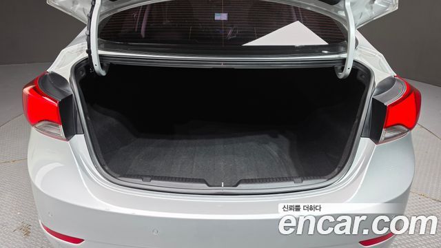 Hyundai Avante 1.6 GDi Style 2014 — фото 30