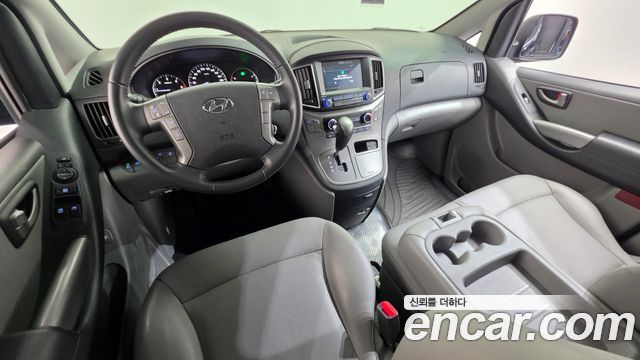 Hyundai Grand Starex Van 3-Seater Smart 2019 — фото 7
