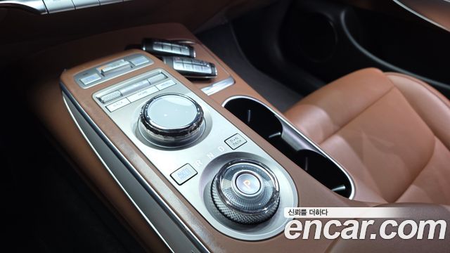Genesis GV70 2.5T Gasoline AWD 2023 — фото 9