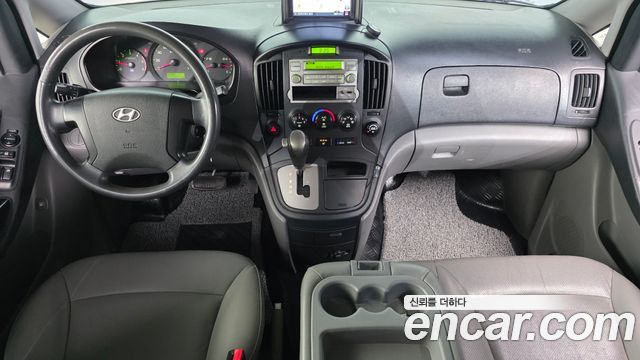 Hyundai Grand Starex 12-Seater Wagon CVX Deluxe 2014 — фото 7