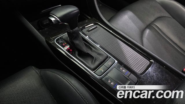 Kia K5 (II) 2.0 MX Prestige 2016 — фото 9