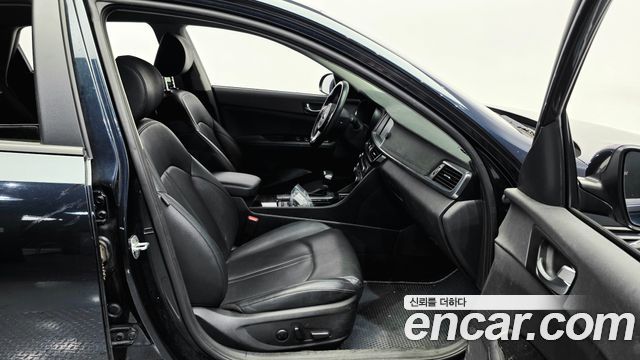 Kia K5 (II) 2.0 MX Prestige 2016 — фото 11