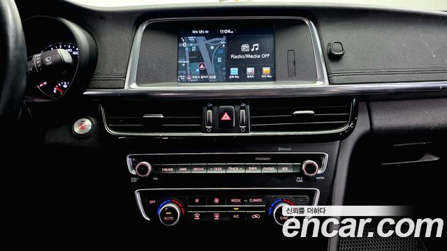 Kia K5 (II) 2.0 MX Prestige 2016 — фото 14