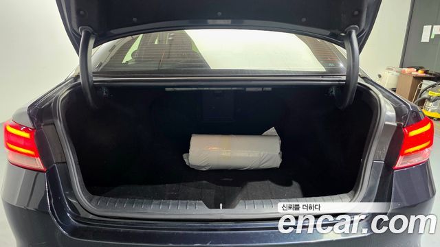Kia K5 (II) 2.0 MX Prestige 2016 — фото 20