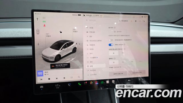 Tesla Model Y Premium Long Range AWD 2026 — фото 15