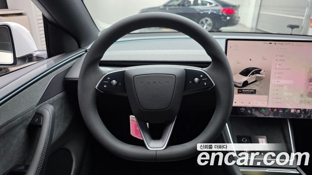 Tesla Model Y Premium Long Range AWD 2026 — фото 18