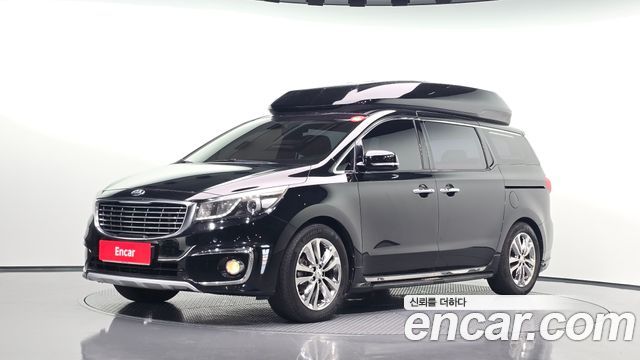 Kia Carnival 9-seater Hi-Limousine Prestige