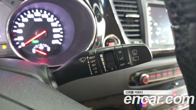 Kia Carnival 9-seater Hi-Limousine Prestige 2016 — фото 34