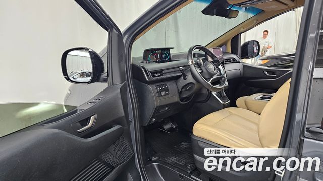 Hyundai Staria HEV 1.6 Cargo 3-Seater Modern 2025 — фото 10
