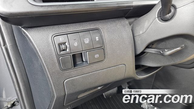 Hyundai Staria HEV 1.6 Cargo 3-Seater Modern 2025 — фото 16