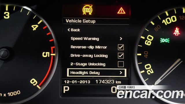 Land Rover Discovery 4 3.0 SDV6 SE 2016 — фото 17