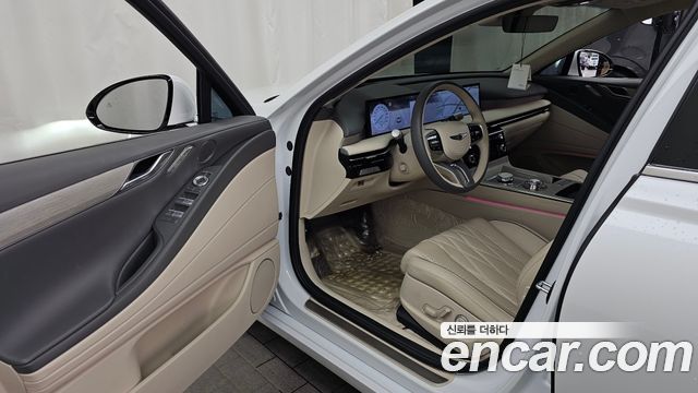 Genesis G80 (RG3) Gasoline 2.5 Turbo AWD 2025 — фото 10