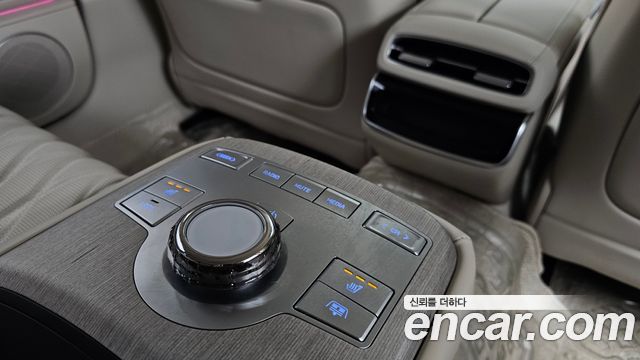 Genesis G80 (RG3) Gasoline 2.5 Turbo AWD 2025 — фото 19