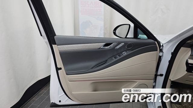 Genesis G80 (RG3) Gasoline 2.5 Turbo AWD 2025 — фото 24