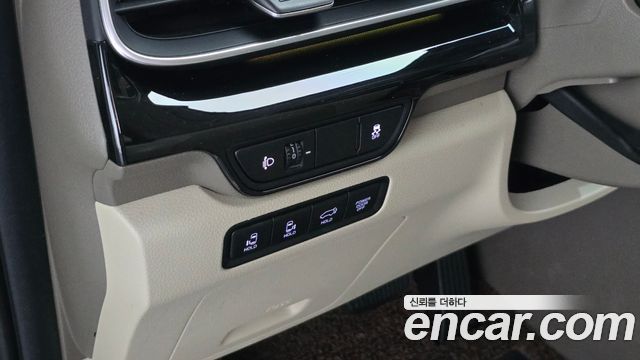 Kia Carnival (IV) HEV 9-Seater Hi-Limousine Signature 2024 — фото 30