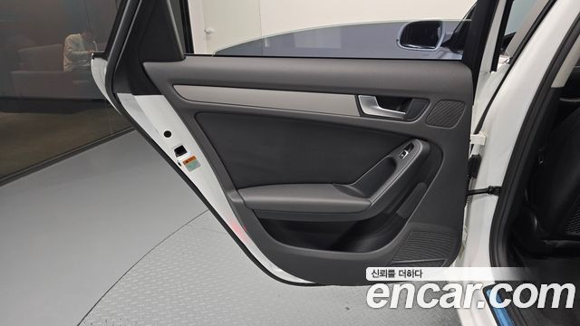 Audi A4 2.0 TDI Quattro Dynamic B8 2014 — фото 25