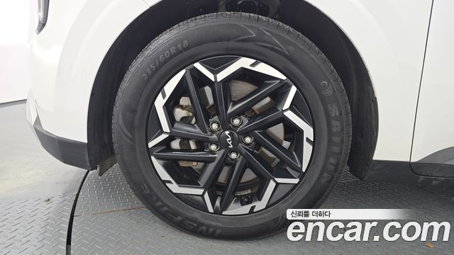 Kia Carnival (IV) Gasoline 9-Seater Prestige 2025 — фото 5