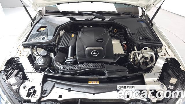 Mercedes-Benz E-Class (W213) E250 Avantgarde 2022 — фото 6