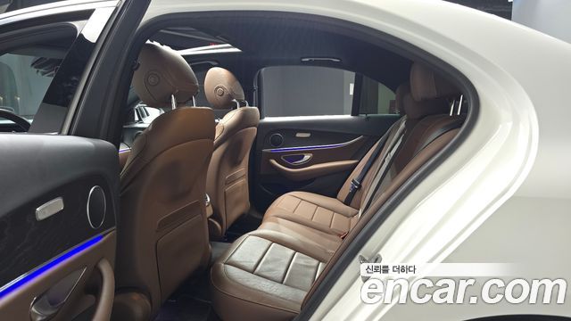 Mercedes-Benz E-Class (W213) E250 Avantgarde 2022 — фото 11