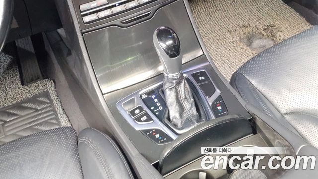 Hyundai Grandeur (HG) HG220 Diesel Premium 2016 — фото 9
