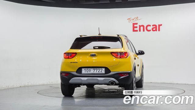 Kia Stonic Diesel 1.6 Prestige 2018 — фото 4