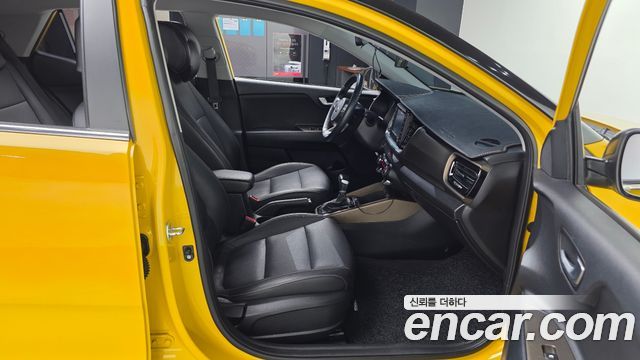 Kia Stonic Diesel 1.6 Prestige 2018 — фото 15