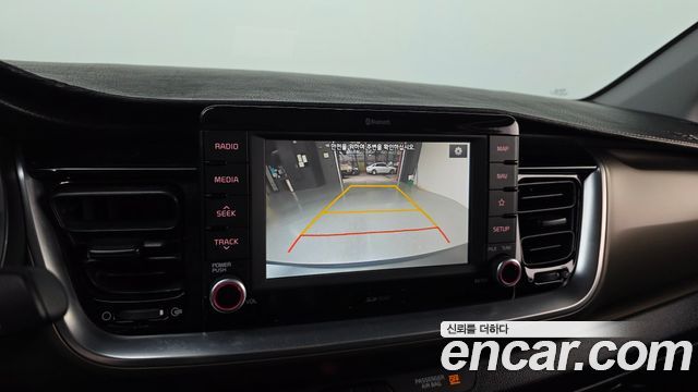 Kia Stonic Diesel 1.6 Prestige 2018 — фото 20
